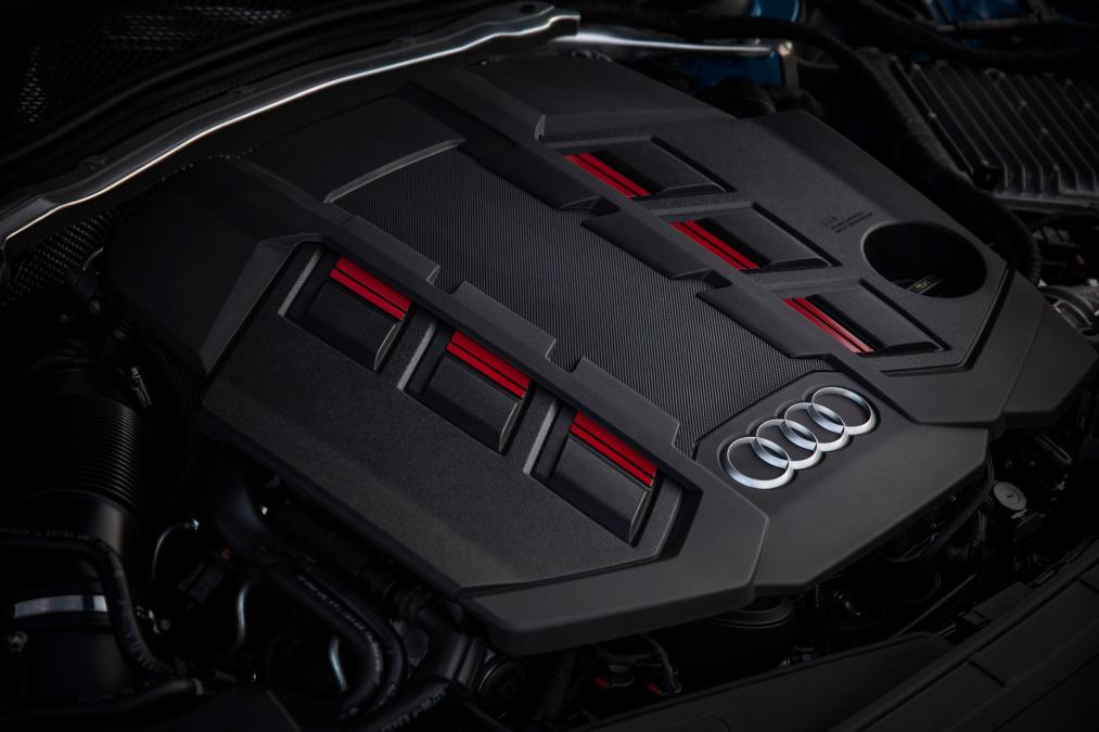 بررسی فنی آئودی S ۴ TDI + مشخصات بررسی فنی آئودی S ۴ TDI + مشخصات
