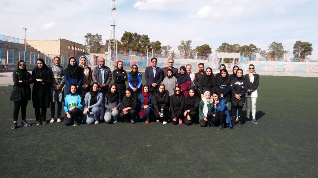 کرمان میزبان دوره دانش افزایی داوران فوتبال بانوان استان