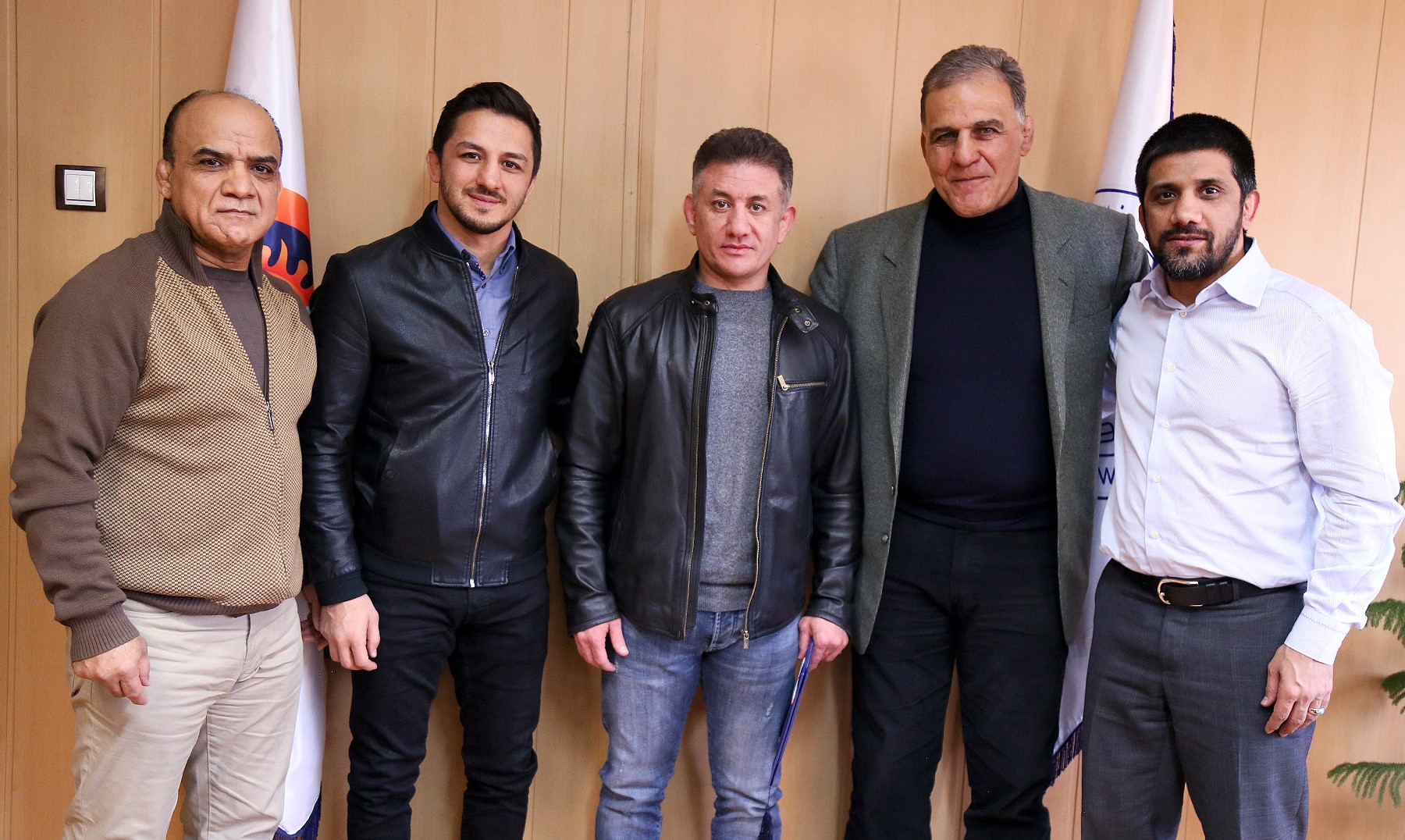 حکم سرمربیگری غلامرضا محمدی اهداء شد+ عکس