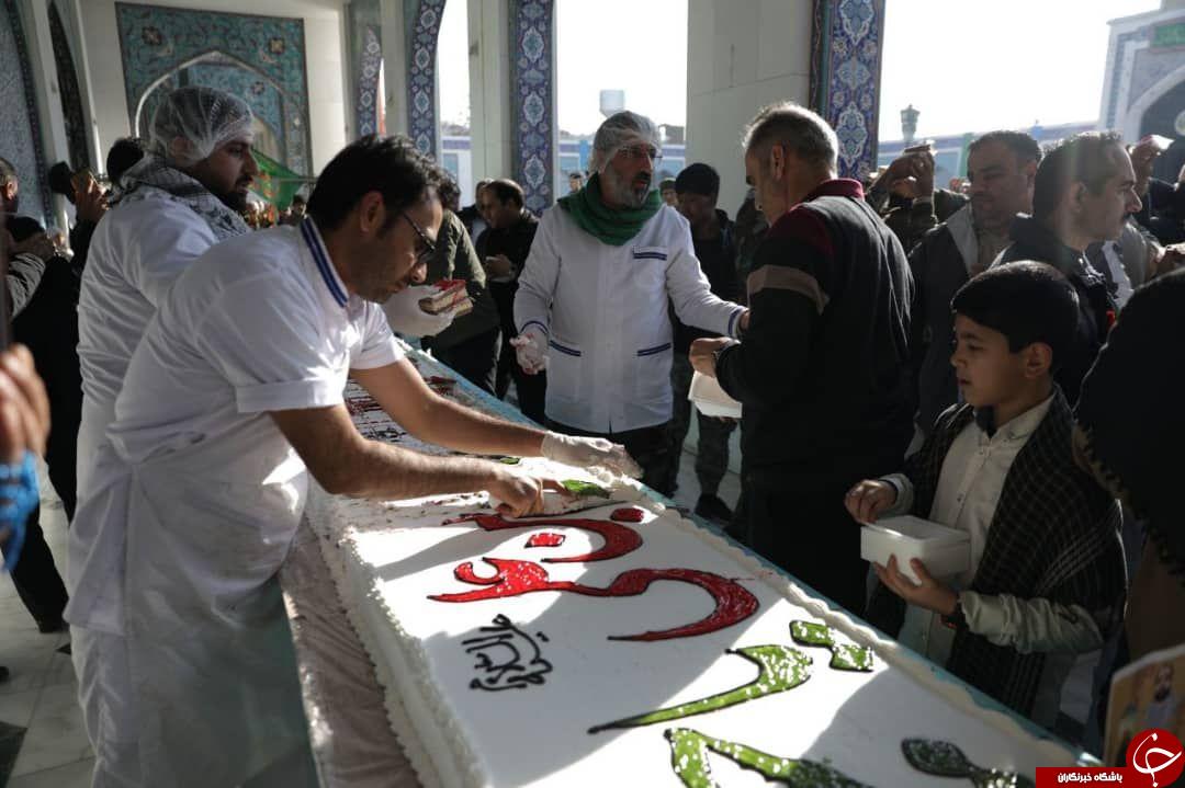 مراسم سالروز ولادت حضرت زینب (س) در حرم مطهر ایشان برگزار شد