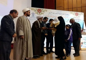 تجلیل از خانواده‌های شهدای جامعه پزشکی در شهرکرد