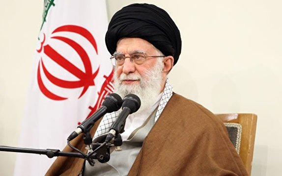 فداکاری رزمندگان و جانبازان مشابه فداکاری شهیدان است