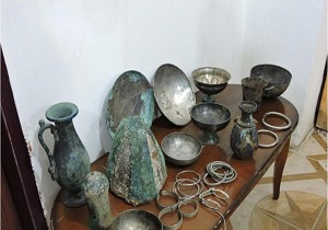 کشف و ضبط ۲۵۵ قطعه اشیاء تاریخی در کردستان