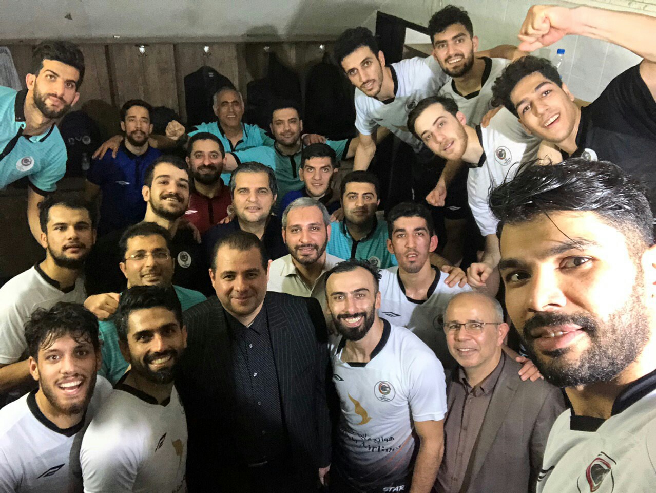 برتری قاطع شهروند در بندرعباس