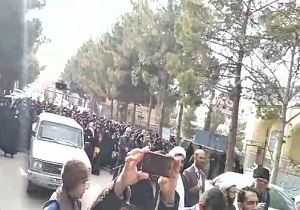 راهپیمایی نمازگزاران جمعه جغتای در پی شهادت سردار بزرگ اسلام + فیلم
