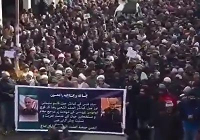 تظاهرات مردم کشمیر در پی شهادت سردار شهید قاسم سلیمانی + فیلم