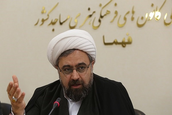 کلیه مساجد کشور در پی شهادت سردار قاسم سلیمانی به مدت ۳ روز سیاه پوش می&zwnj;شوند