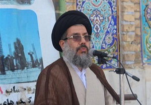 پایه‌های انقلاب با شهادت سردار سلیمانی سست نمی‌شود