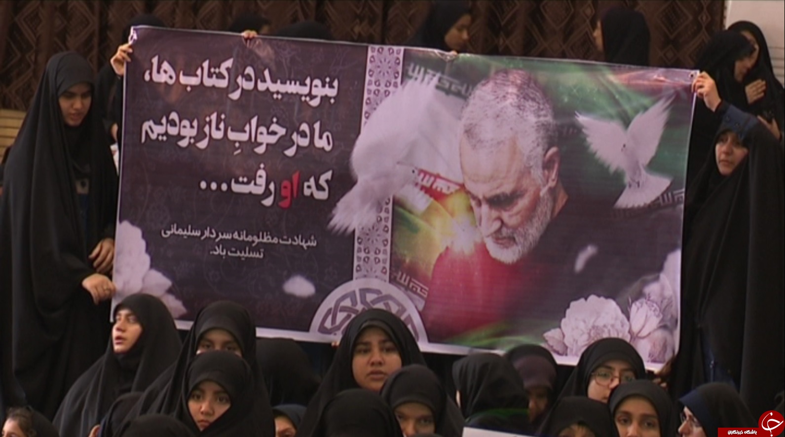 امریکا بداندمیلیون&zwnj;ها سلیمانی مقابل او هستند
