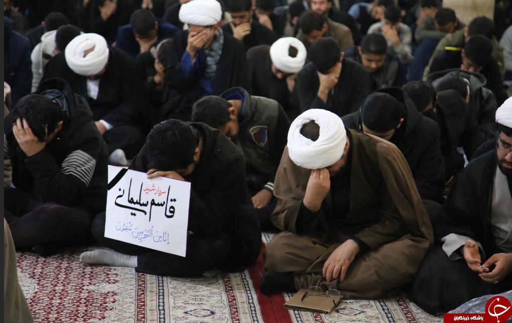 اجتماع طلاب در پی شهادت سردار سلیمانی اجتماع طلاب در پی شهادت سردار سلیمانی