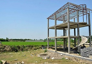تخریب ۱۷ فقره ساخت و ساز غیرمجاز در چهارمحال و بختیاری