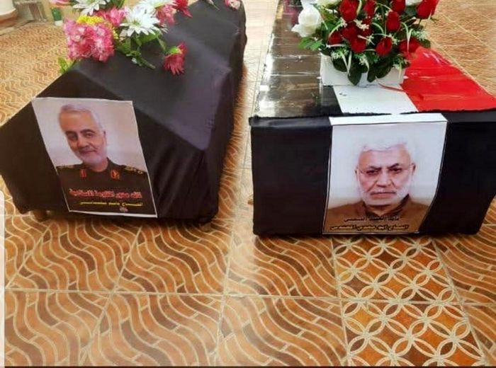 آمدم ای شاه پناهم بده/ ورود پیکر سردار شهید قاسم سلیمانی به حرم مطهر رضوی