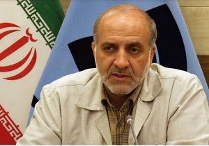 سپهبد شهید سلیمانی همچون سدی در برابر داعش خون آشام بود .