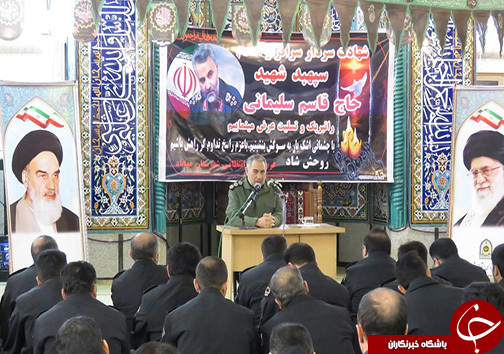 سبزپوشان مهاباد به سوگ سردار رشید اسلام نشستند + تصاویر