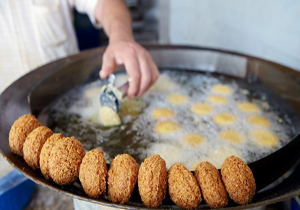 ارائه گزارش خرید و فروش روغن سوخته اغذیه فروشی‌ها به سامانه ۱۹۰