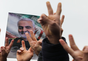 قلب تپنده دانشجویان دانشگاه شیراز برای سردار سلیمانی