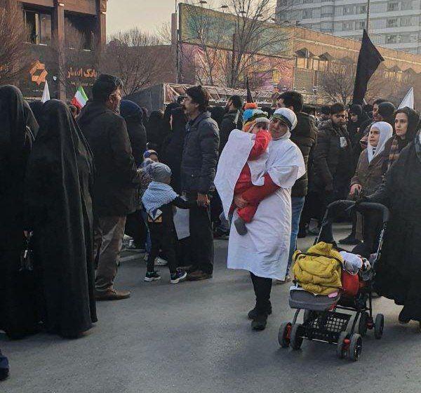 مشهدالرضا(ع) با ورود پیکر سردار شهید قاسم سلیمانی و همراهانش معطر شد مشهدالرضا(ع) با ورود پیکر سردار شهید قاسم سلیمانی و همراهانش معطر شد