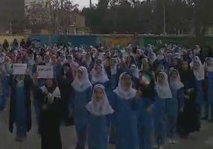 از تعویض پرچم گنبد امام رضا(ع) تا به آتش کشیدن پرچم آمریکا و اسرائیل در کنار گلزار شهدای بابلسر + فیلم و تصاویر از تعویض پرچم گنبد امام رضا(ع) تا به آتش کشیدن پرچم آمریکا و اسرائیل در کنار گلزار شهدای بابلسر + فیلم و تصاویر