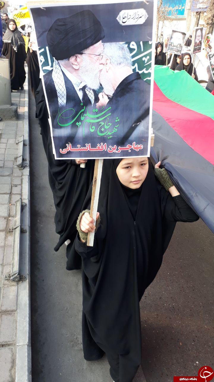 تصاویر: حضور چشمگیر مهاجرین افغانستانی مقیم مشهد در مراسم تشییع پیکر مطهر &laquo;سردار سلیمانی&raquo;