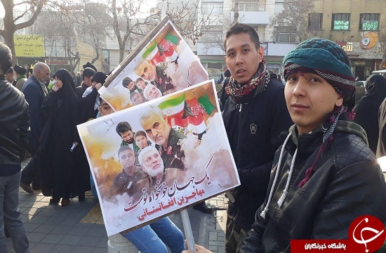 تصاویر: حضور چشمگیر مهاجرین افغانستانی مقیم مشهد در مراسم تشییع پیکر مطهر &laquo;سردار سلیمانی&raquo;