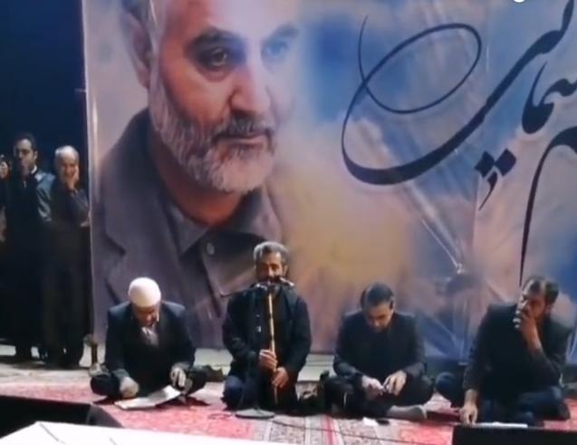 پاسداشت یاد شهید سلیمانی در ساحل خلیج فارس