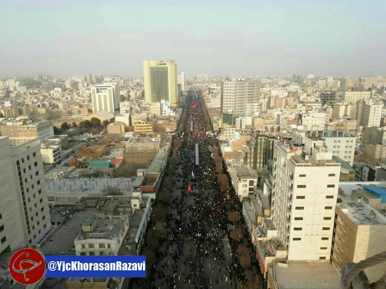 قدردانی از حضور پرشور مردم مشهد در مراسم تشییع پیکر سپهبد سلیمانی