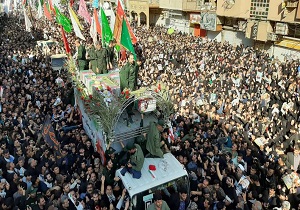 مردم خوزستان نشان دادند چگونه با آغوش باز از سربازان استقبال می‌کنند