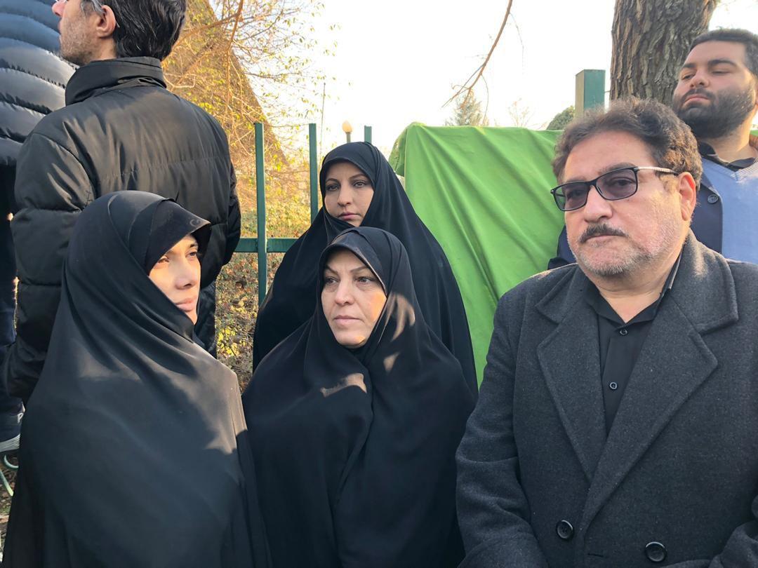 حضور چهره&zwnj;های لشکری و کشوری در مراسم تشییع پیکر سپهبد شهید قاسم سلیمانی