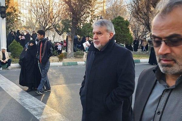 حضور چهره&zwnj;های لشکری و کشوری در مراسم تشییع پیکر سپهبد شهید قاسم سلیمانی