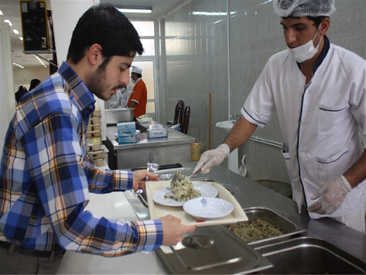 تخصیص اعتبار ۱۵۰ میلیارد تومانی برای تغذیه دانشجویان