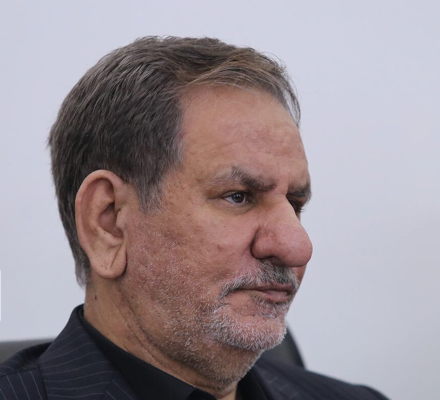 معاون اول رییس جمهوری وارد کرمان شد