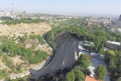 شهرداری عملیات عمرانی در رود دره فرحزاد را متوقف کند