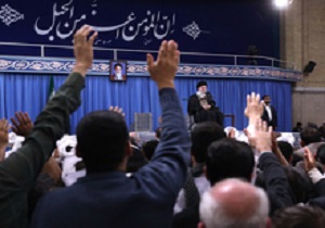 قیامی از جنس بصیرت/ رهبر معظم انقلاب: قیام ۱۹ دی مردم قم یک عمل به هنگام بود