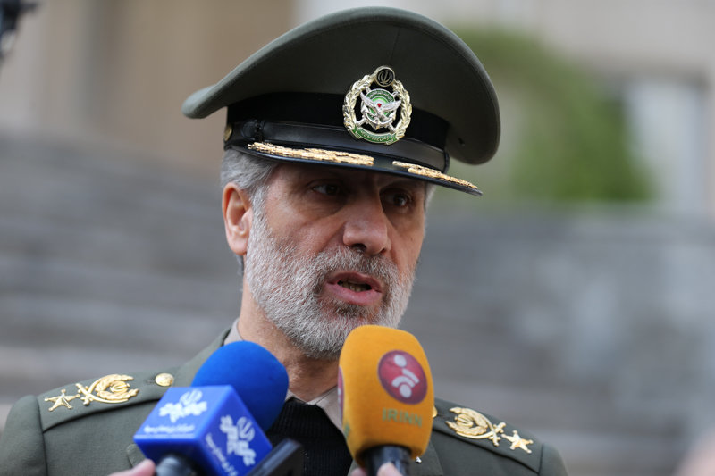 وزیر دفاع