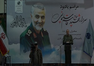 حاج قاسم جرات مبارزه با امریکایی ها را داد