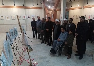 نمایشگاه نقاشی شهدای حرم و شهید قاسم سلیمانی در مرند افتتاح شد