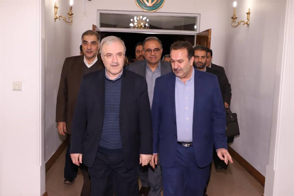 ورود وزیر بهداشت به شیراز