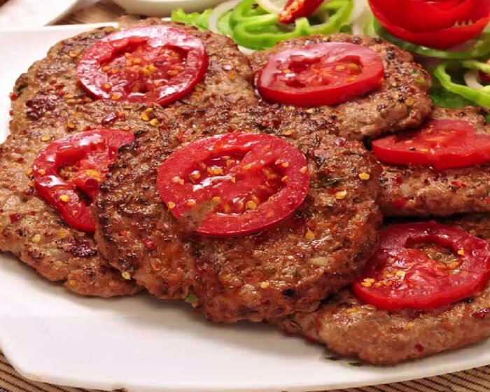 طرز تهیه کباب تابه&zwnj;ای؛ با طعم&zwnj;ها بازی کنید
