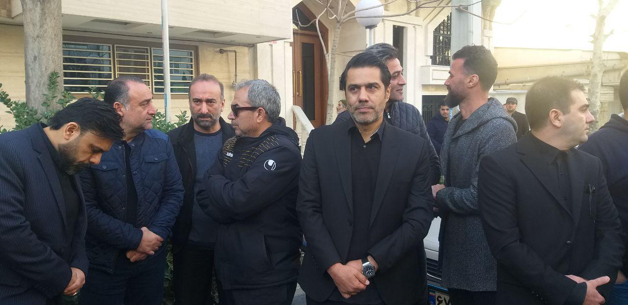 مراسم تشییع پیکر پیشکسوت باشگاه پرسپولیس برگزار شد مراسم تشییع پیکر پیشکسوت باشگاه پرسپولیس برگزار شد