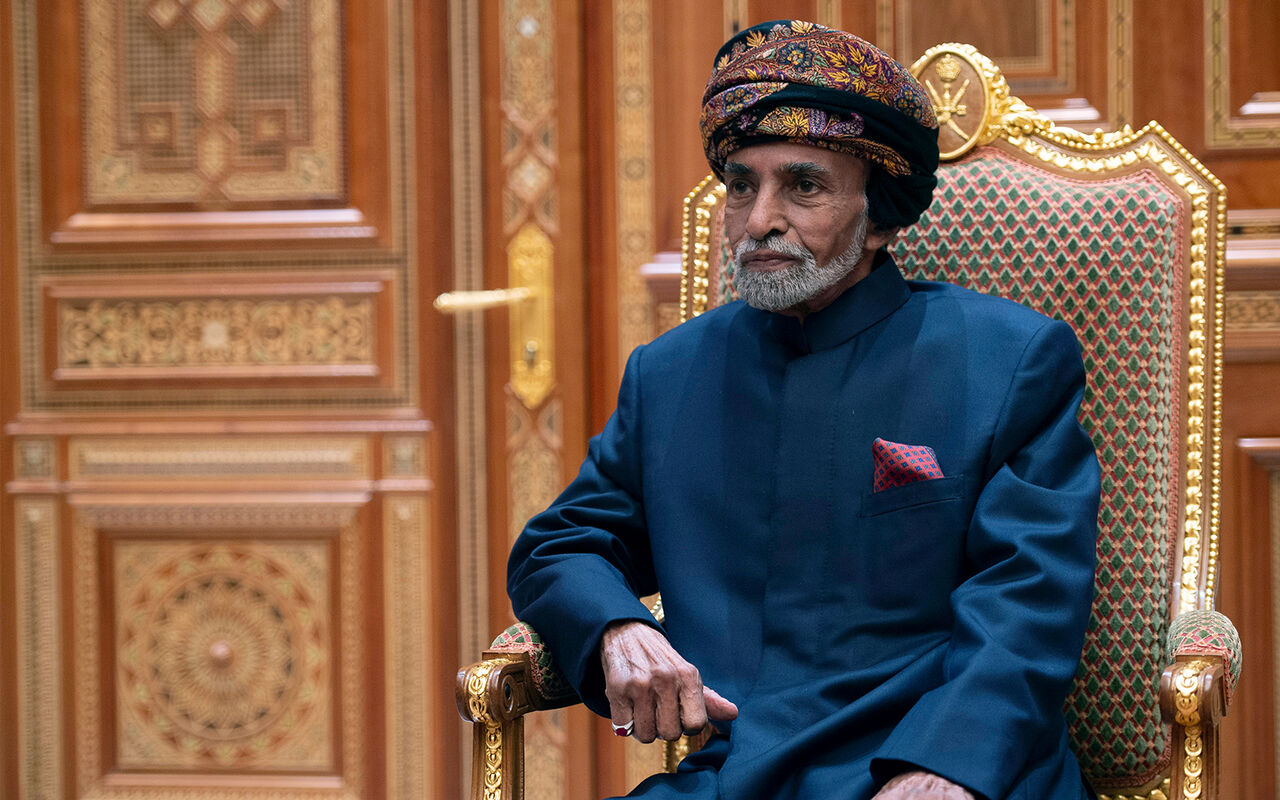 نگاهی به زندگی سیاسی سلطان قابوس/ جانشین پادشاه عمان چه کسی است؟