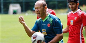 جدایی کالدرون از پرسپولیس امروز قطعی می‌شود؟
