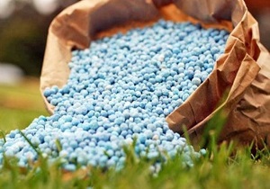 توزیع بیش از ۶ هزار تن کود شیمیایی در سمنان