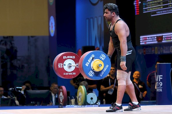 ملی‌پوش وزنه‌برداری ایران زیر تیغ جراحی