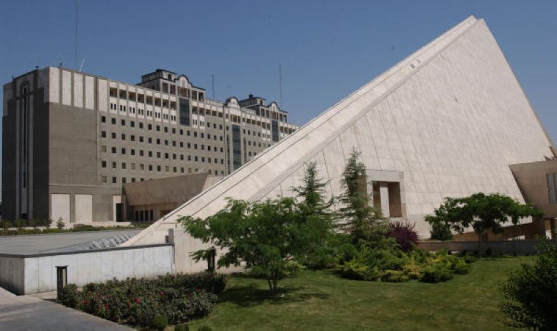 برگزاری جلسه غیر علنی مجلس با حضور فرمانده کل سپاه
