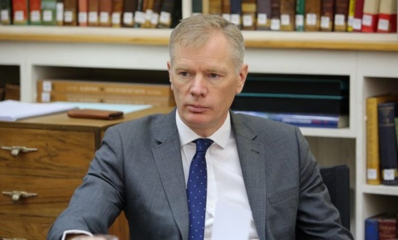 واکنش کاربران به حضور سفیر انگلیس در تجمع دیروز دانشجویان