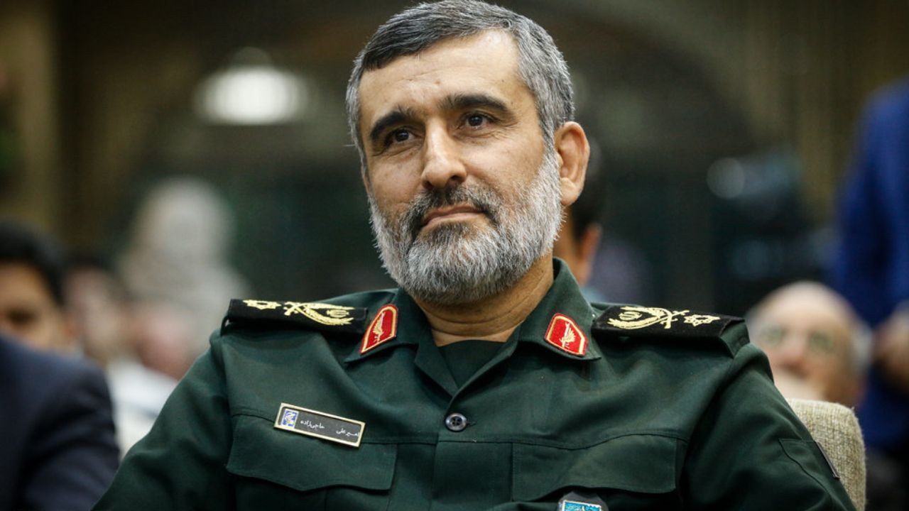 حاجی زاده تنها نیست