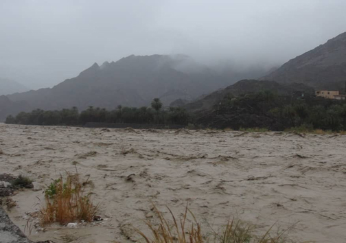 قطع برق ۱۲۰ روستا در سیستان و بلوچستان / ۳۵۰ راه روستایی از بین رفت/ مشکل در تامین اقلام امدادی و زیستی + تصاویر