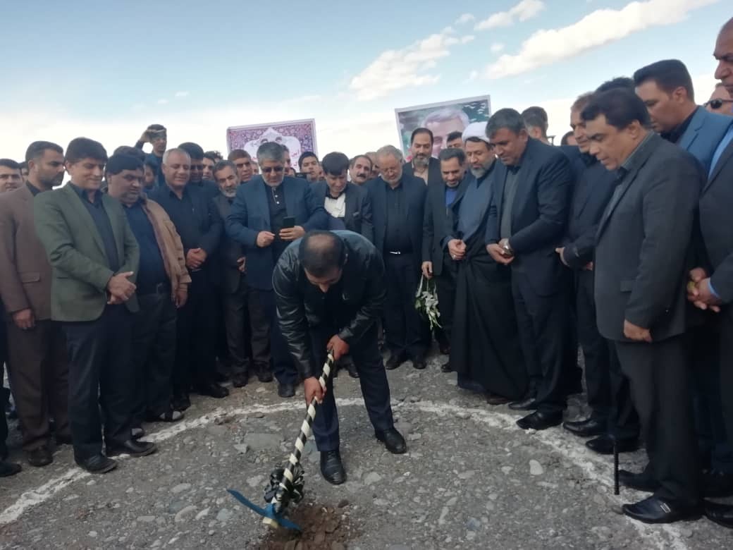 کلنگ زنی مجتمع بزرگ فرهنگی آموزشی بنام سپهبد سلیمانی
