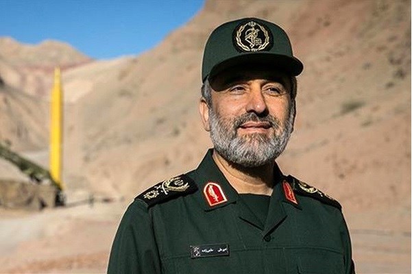 مروری بر یک دهه فرماندهی سردار حاجی&zwnj;زاده؛ از ساخت موشک&zwnj;های نقطه&zwnj;زن تا ایجاد شهر&zwnj;های موشکی