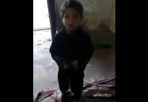 وضعیت سخت سیل زدگان از زبان کودک ۴ ساله بلوچی